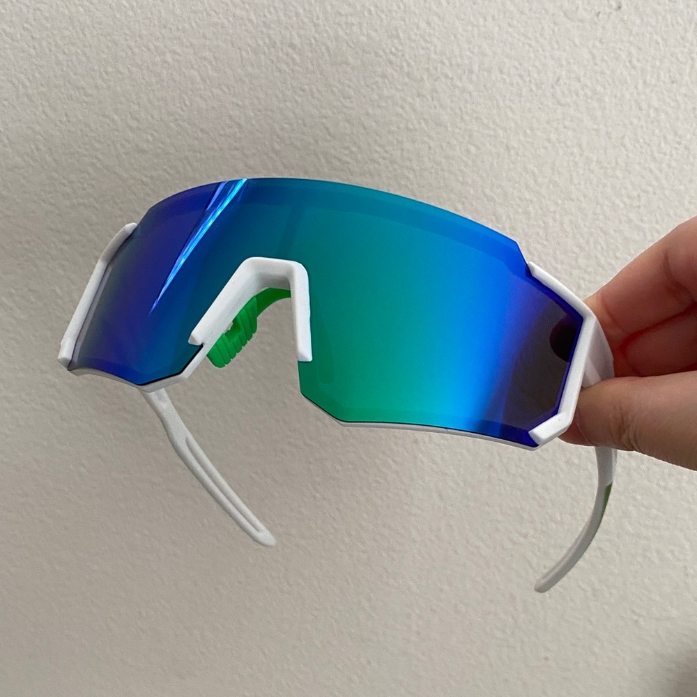 White Sports Sunglasses with Blue-Green Mirror Lens - Picture 1 of 9